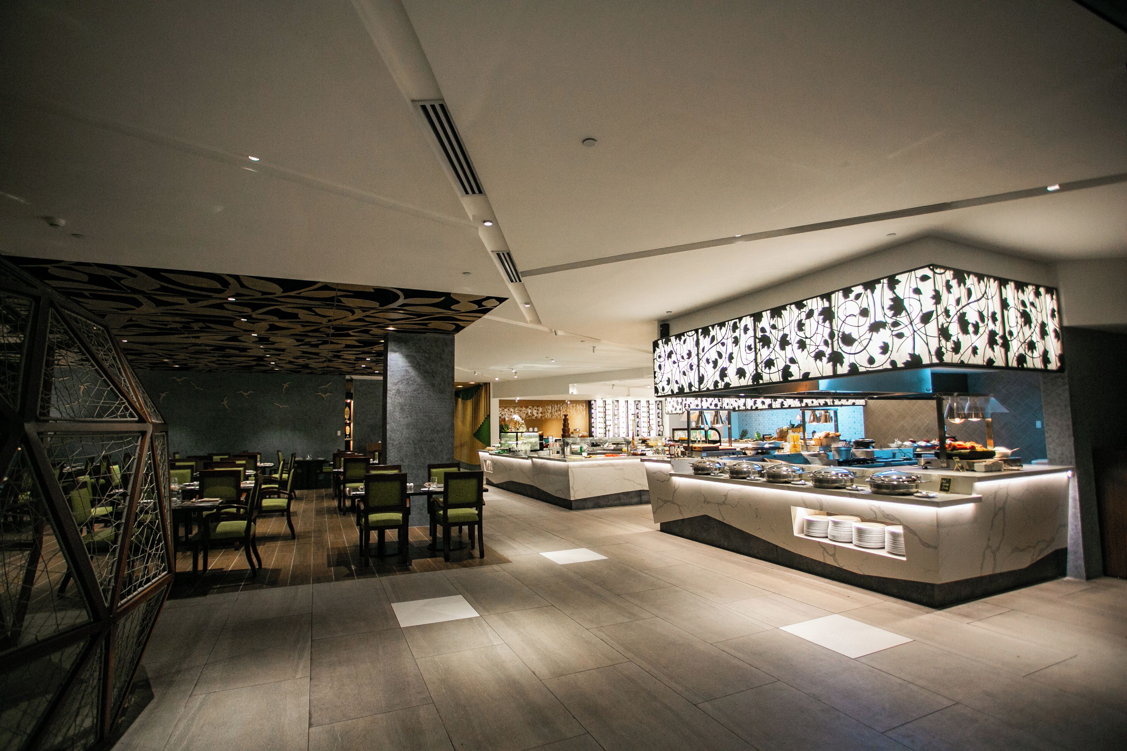 Breakfast, lunch, dinner served; local and international cuisine 