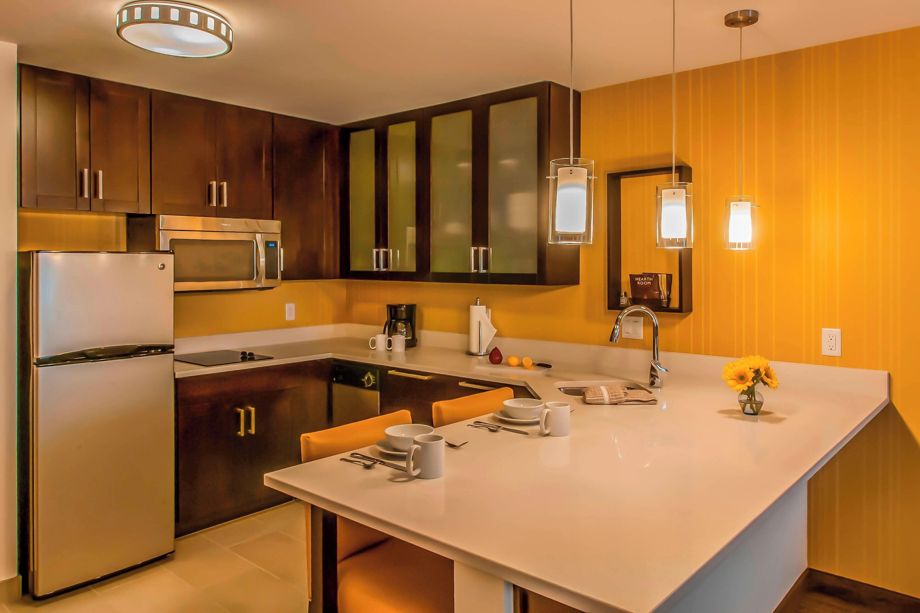 1 bedroom, desk, iron/ironing board, free cots/infant beds