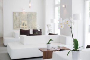 Sala de estar en el lobby