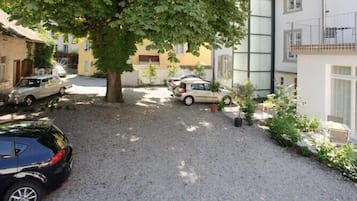 Parken ohne Service (20.00 EUR pro Tag)