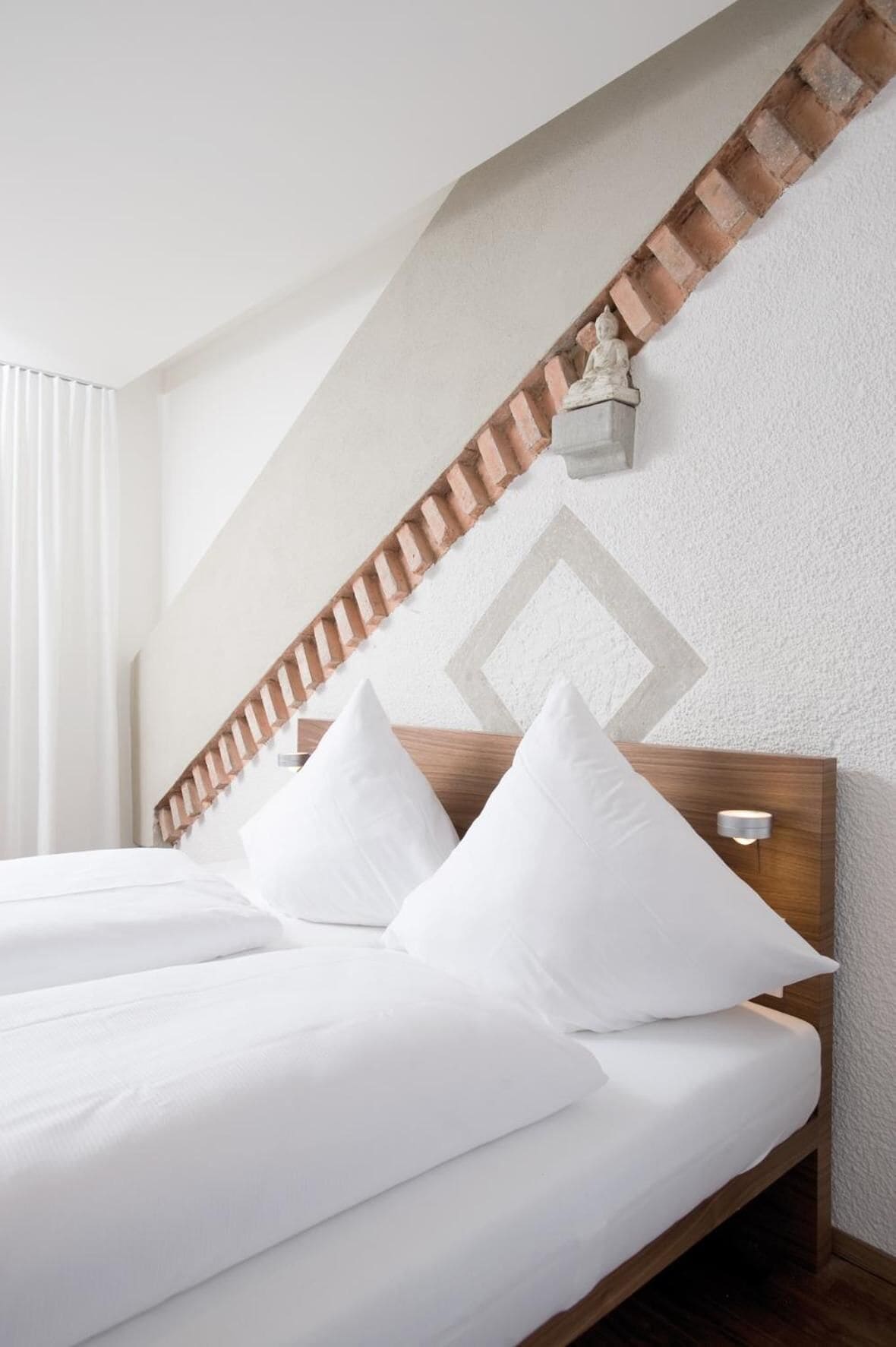 minibar, in-room safe, desk, soundproofing