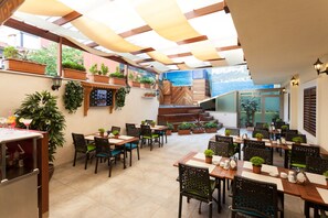 Terrace/patio - Sorriso Hotel (Istanbul)