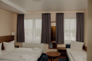 In-room safe, desk, free WiFi - ITM Hotel an der Bille (Hamburg)