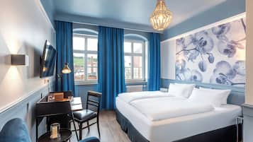 Standard-Doppelzimmer | Allergikerbettwaren, Minibar, Zimmersafe, individuell dekoriert