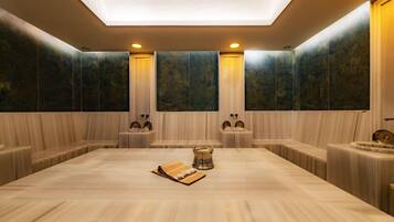 Sauna seca, sauna a vapor, massagens