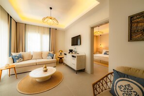 ห้องจูเนียร์สวีท, 1 ห้องนอน, สระว่ายน้ำส่วนตัว, วิวสวน | เครื่องนอนระดับพรีเมียม, มินิบาร์, ตู้นิรภัยในห้องพัก