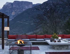 Property grounds - Aristi Mountain Resort and Villas (Zagori)