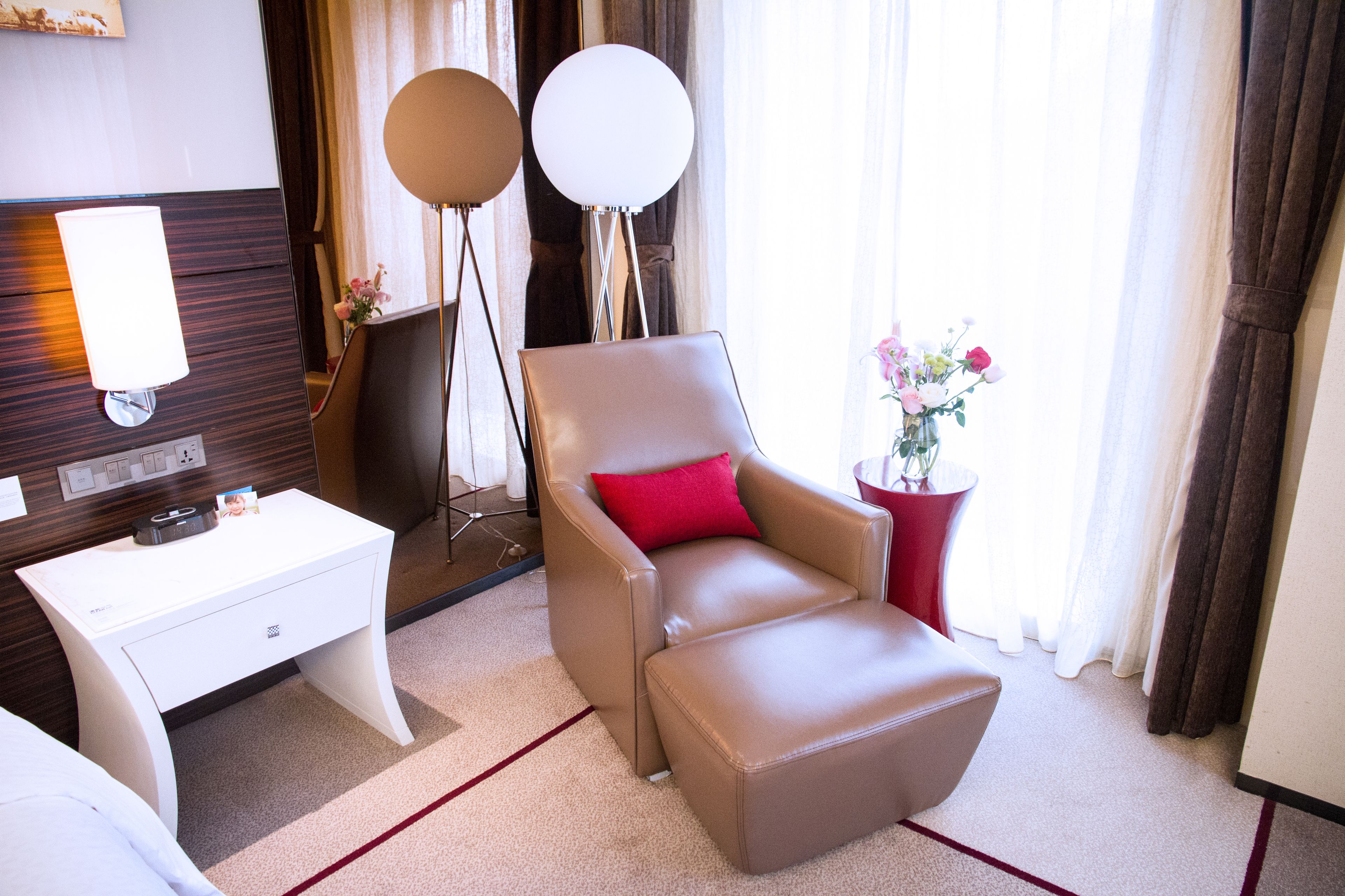 Room amenity