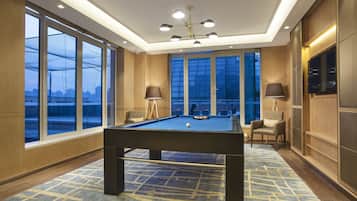 1 bedroom, premium bedding, in-room safe, desk