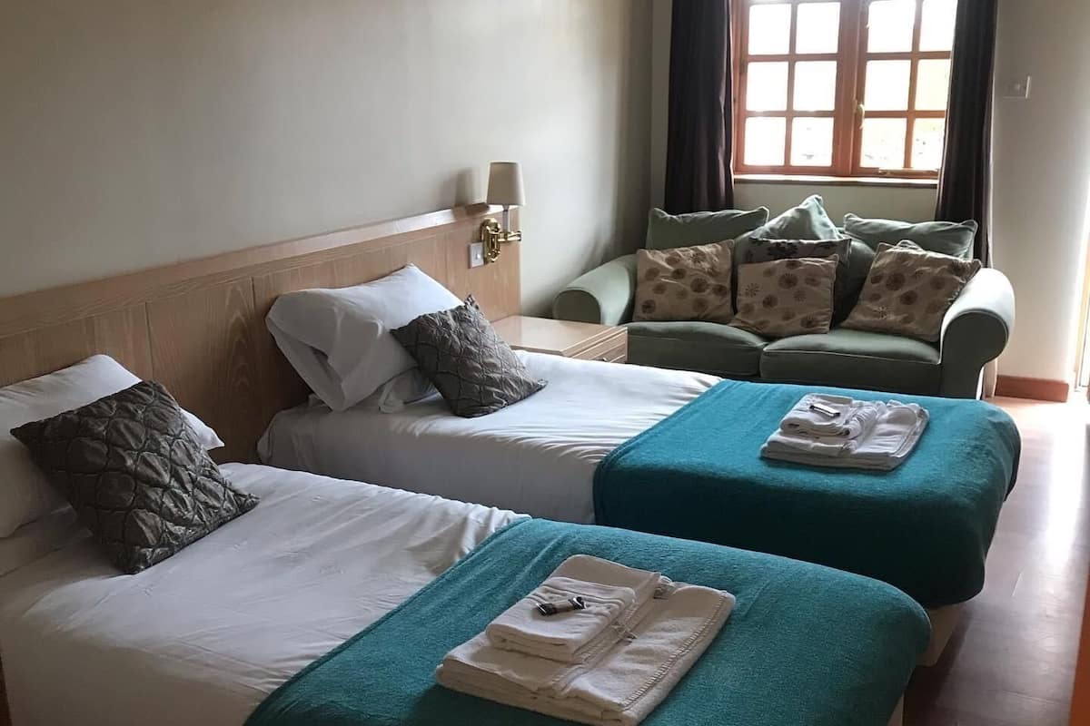 Twin Room, Ensuite