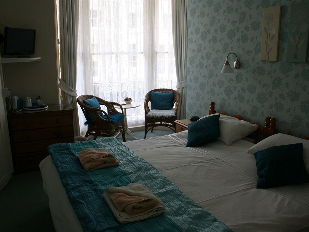 Chambre Double ou avec lits jumeaux, salle de bains attenante