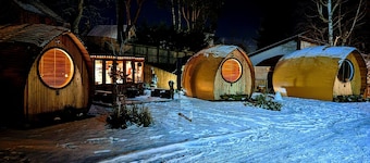 埃里斯凯旅馆及阿维莫尔华丽露营