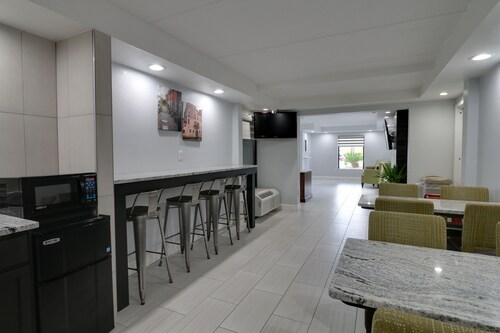 Baymont by Wyndham Ridgeland I-95