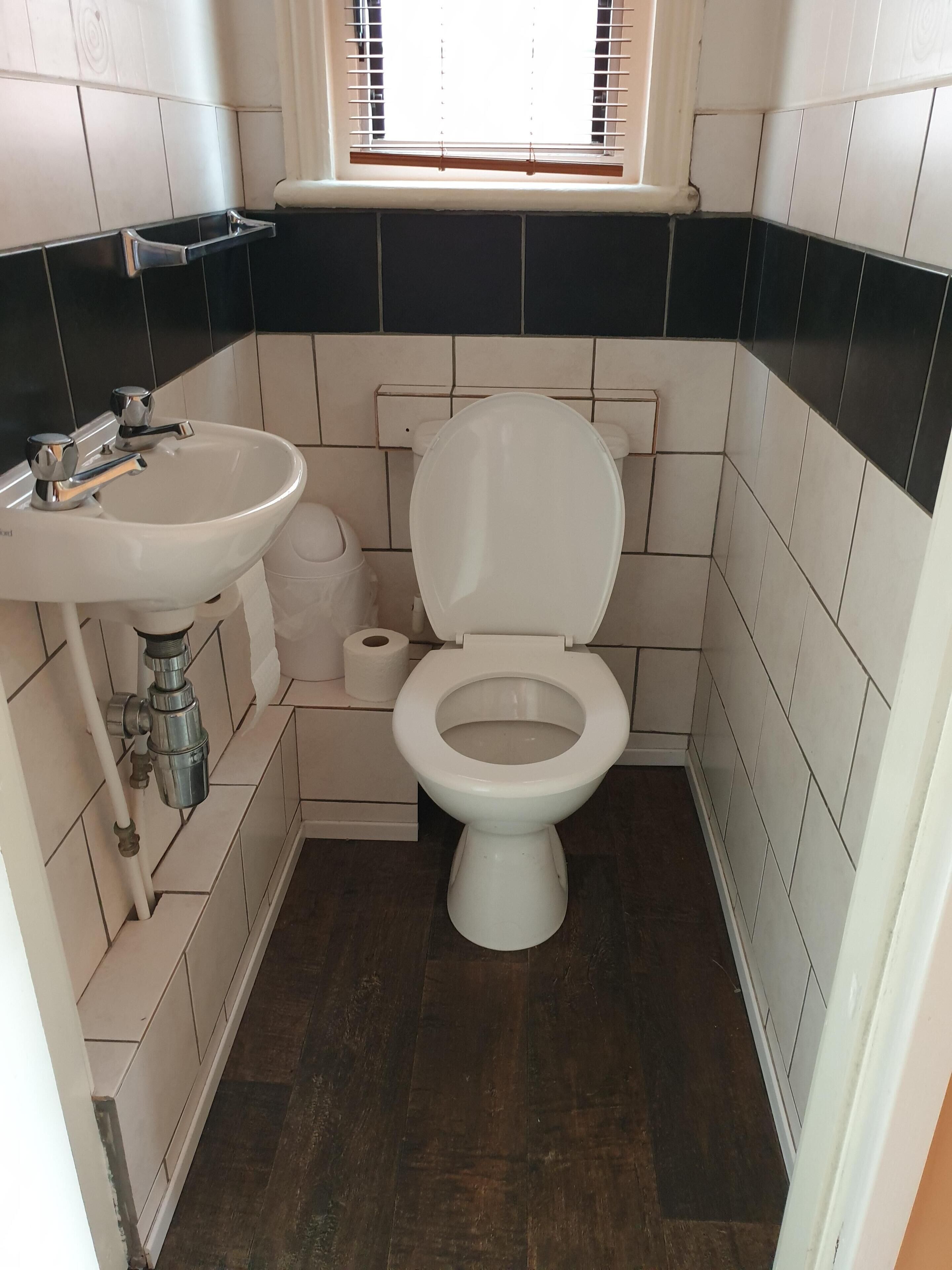 Photo - Foxhall Village Guest House