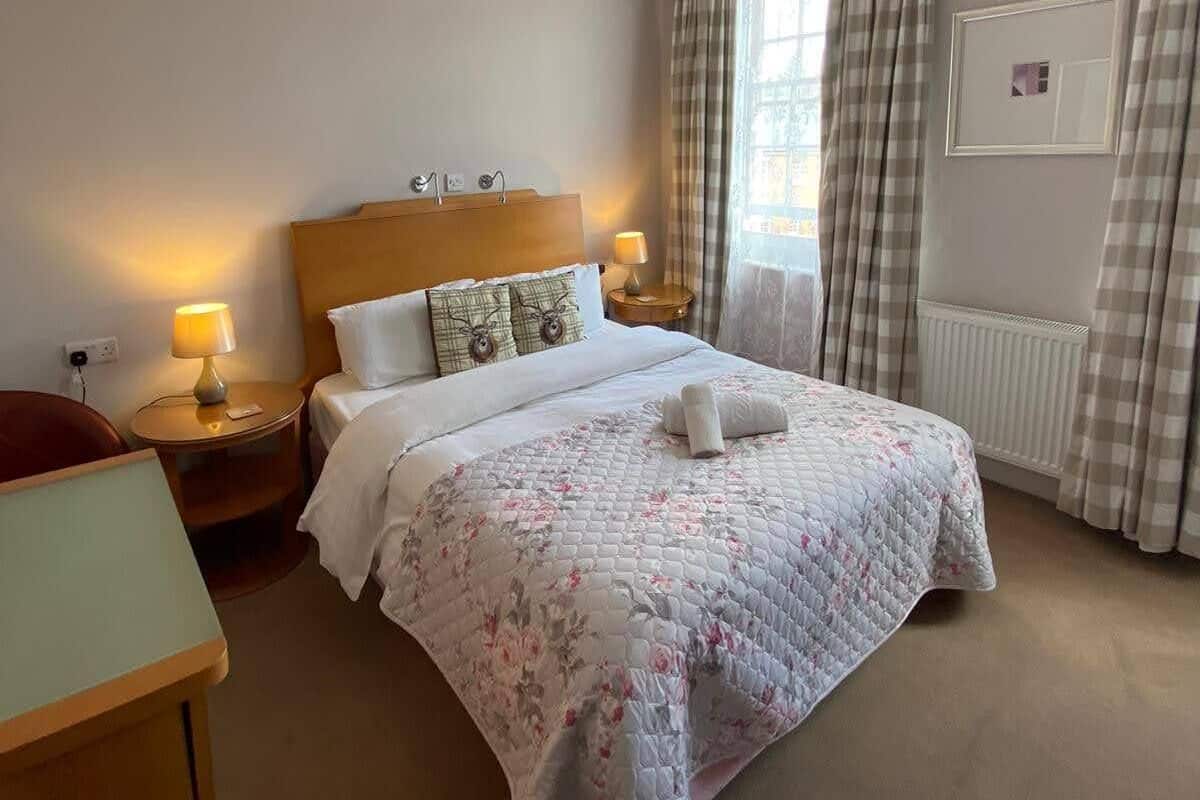 Deluxe Double Room, Ensuite | WiFi