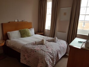 Executive Double or Twin Room, Ensuite | Bathroom