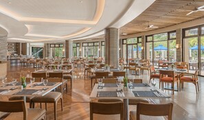 Lunch served, local cuisine - Pico Sands Hotel (Nasugbu)