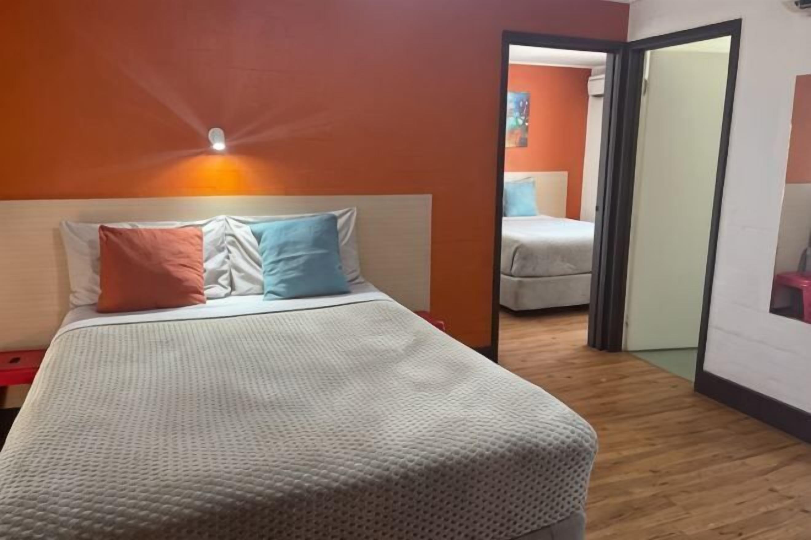 In-room safe, individually decorated, individually furnished, desk