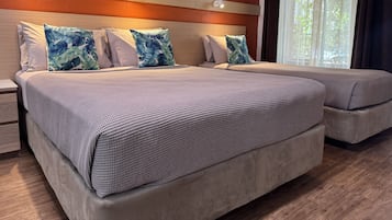 Deluxe-Zimmer | Zimmersafe, individuell dekoriert, individuell eingerichtet