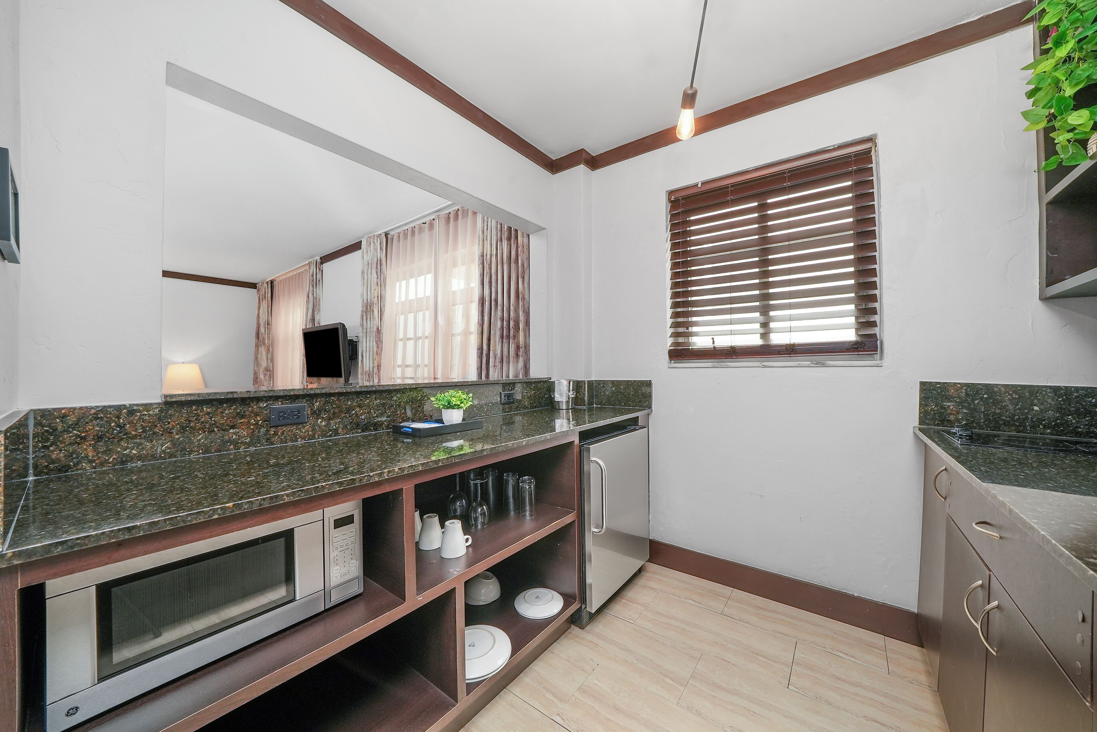 Photo - Lincoln Arms Suites