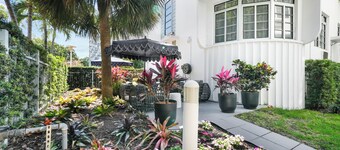 Lincoln Arms Suites