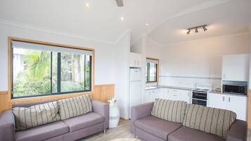 2 Bedroom Seaview Spa Villa | Living area