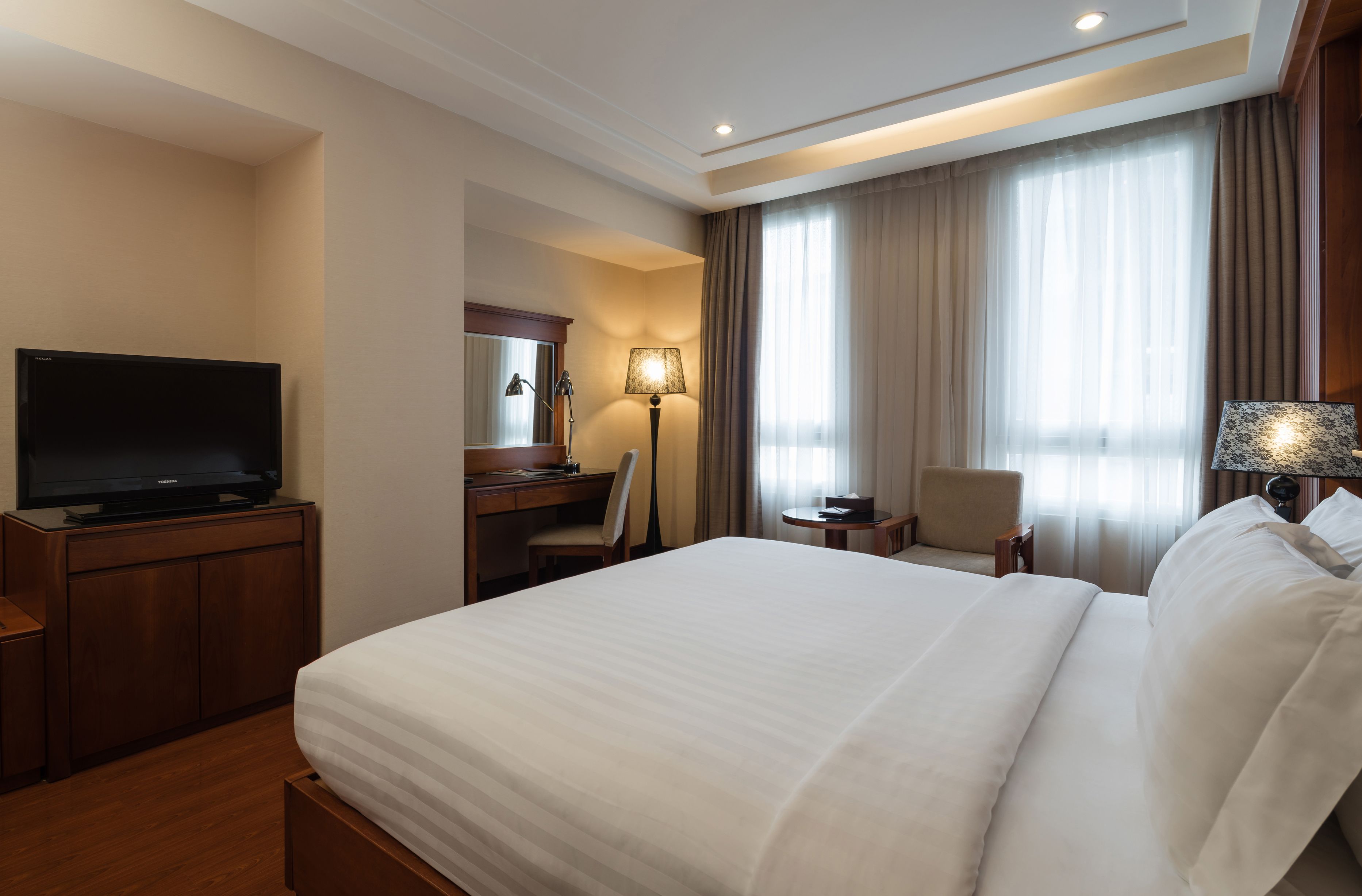 deluxe double room | city view