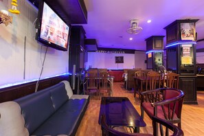 Bar lounge