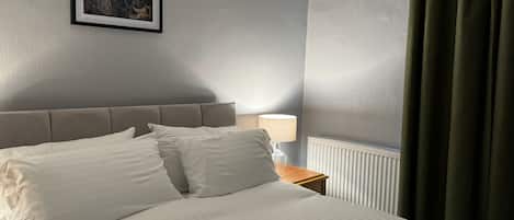 Chambre Double Standard, salle de bains attenante