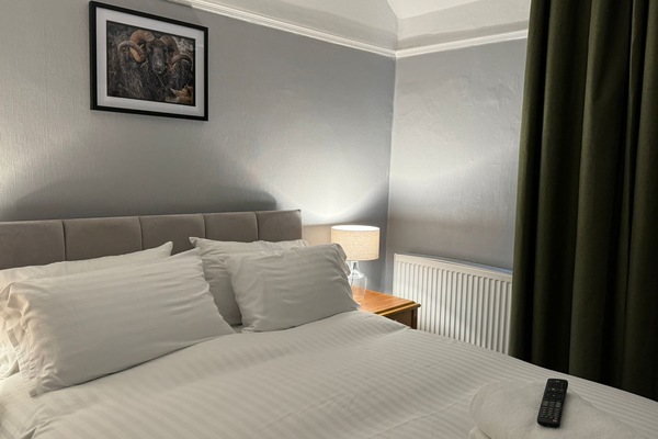 Standard Double Room, Ensuite