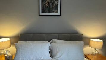 Standard Double Room, Ensuite | Bathroom