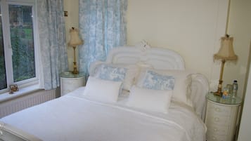 Double Room, Ensuite (Cressey )