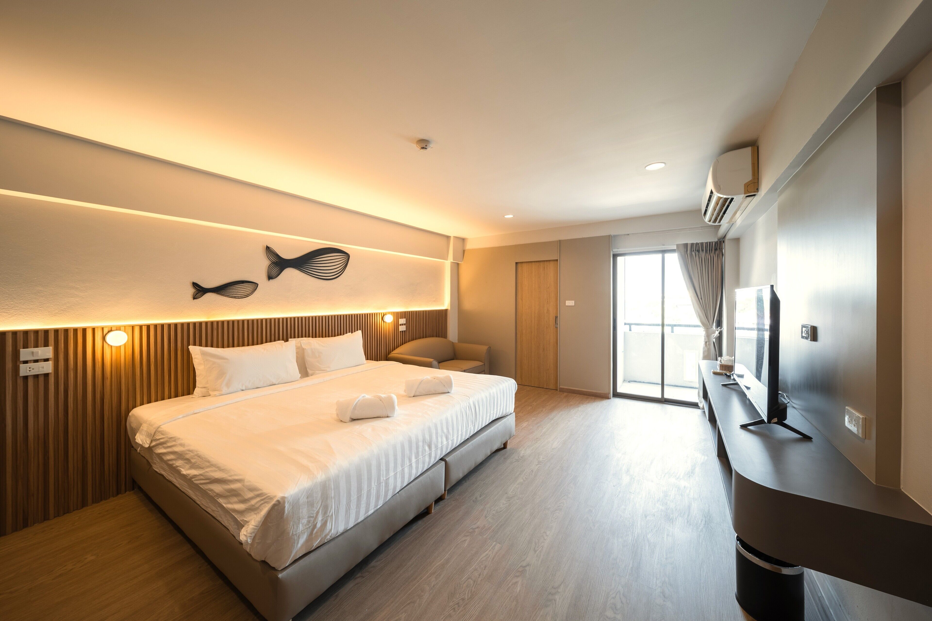 Deluxe-rum - 1 kingsize-säng | Minibar, gratis wi-fi och sängkläder