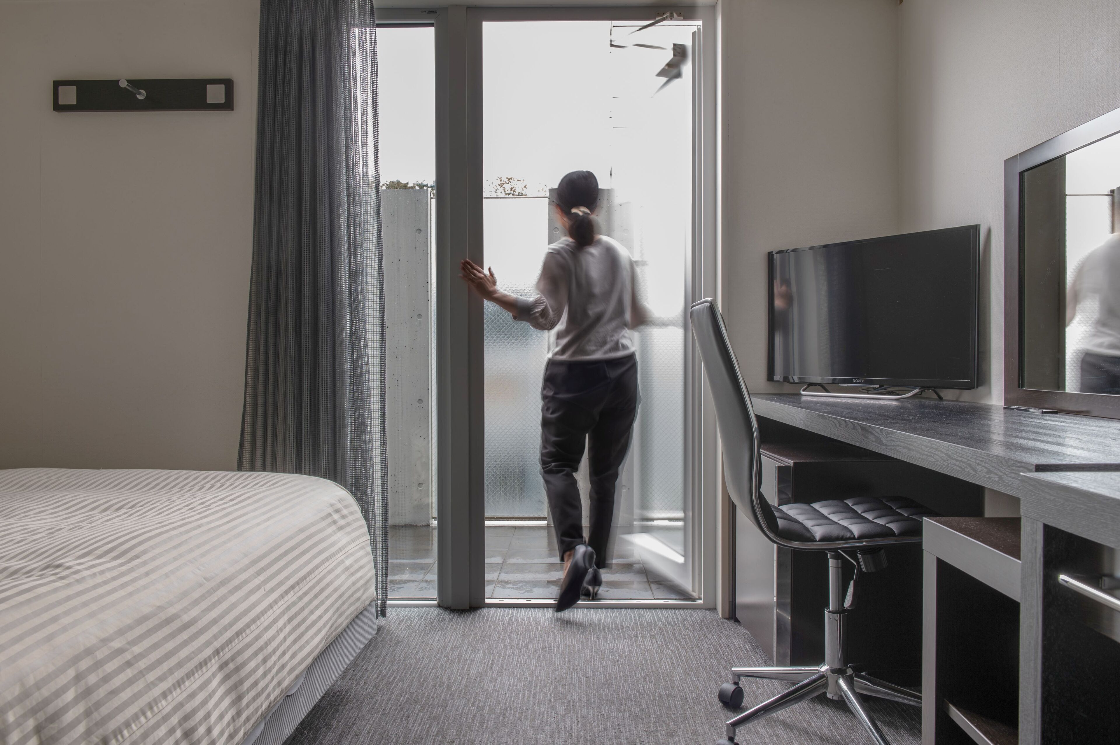 標準雙人房, 1 間臥室, 非吸煙房 | 羽絨被、書桌、遮光窗簾/窗簾、熨斗/熨衫板