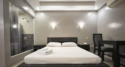 Rumi Apartelle Hotel