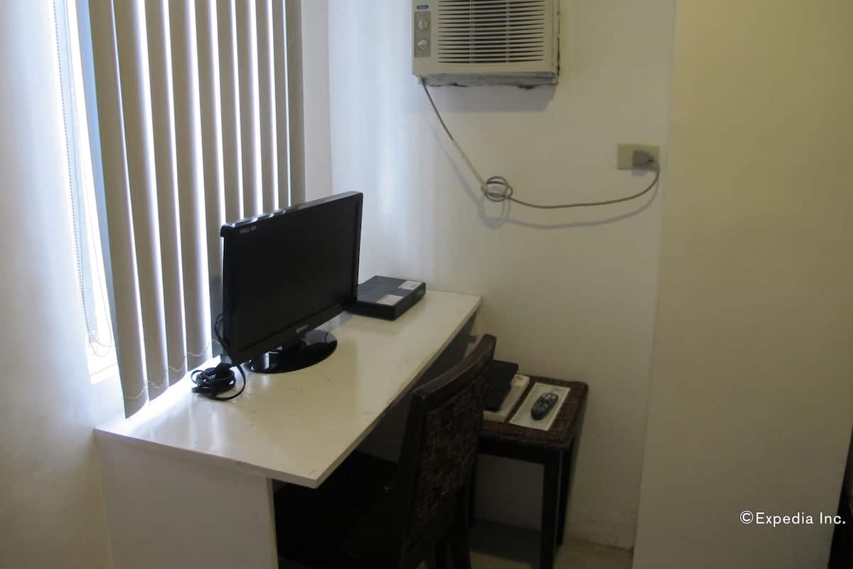 Deluxe Double Room | Room amenity