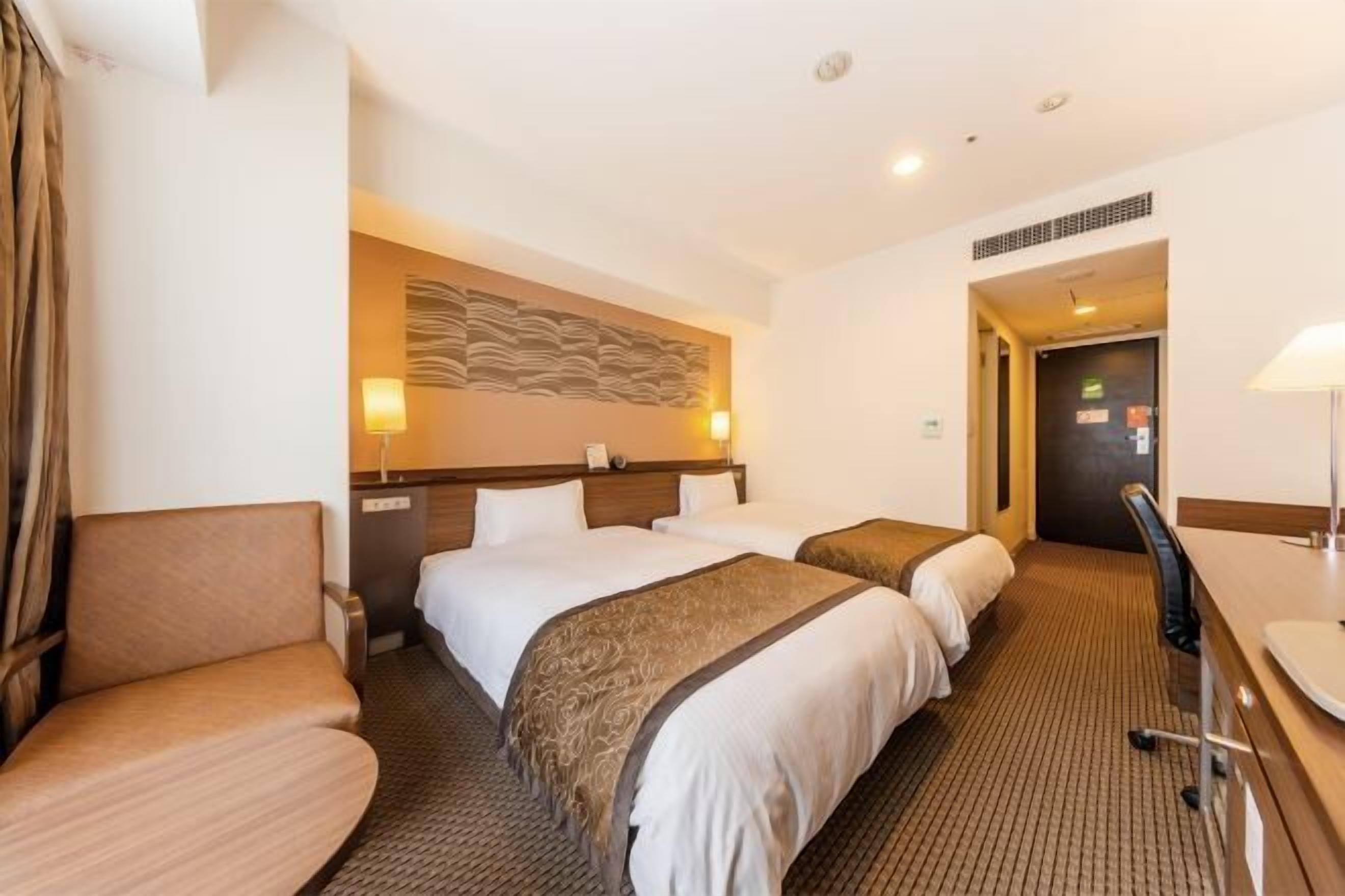 Desk, blackout drapes, iron/ironing board, free WiFi