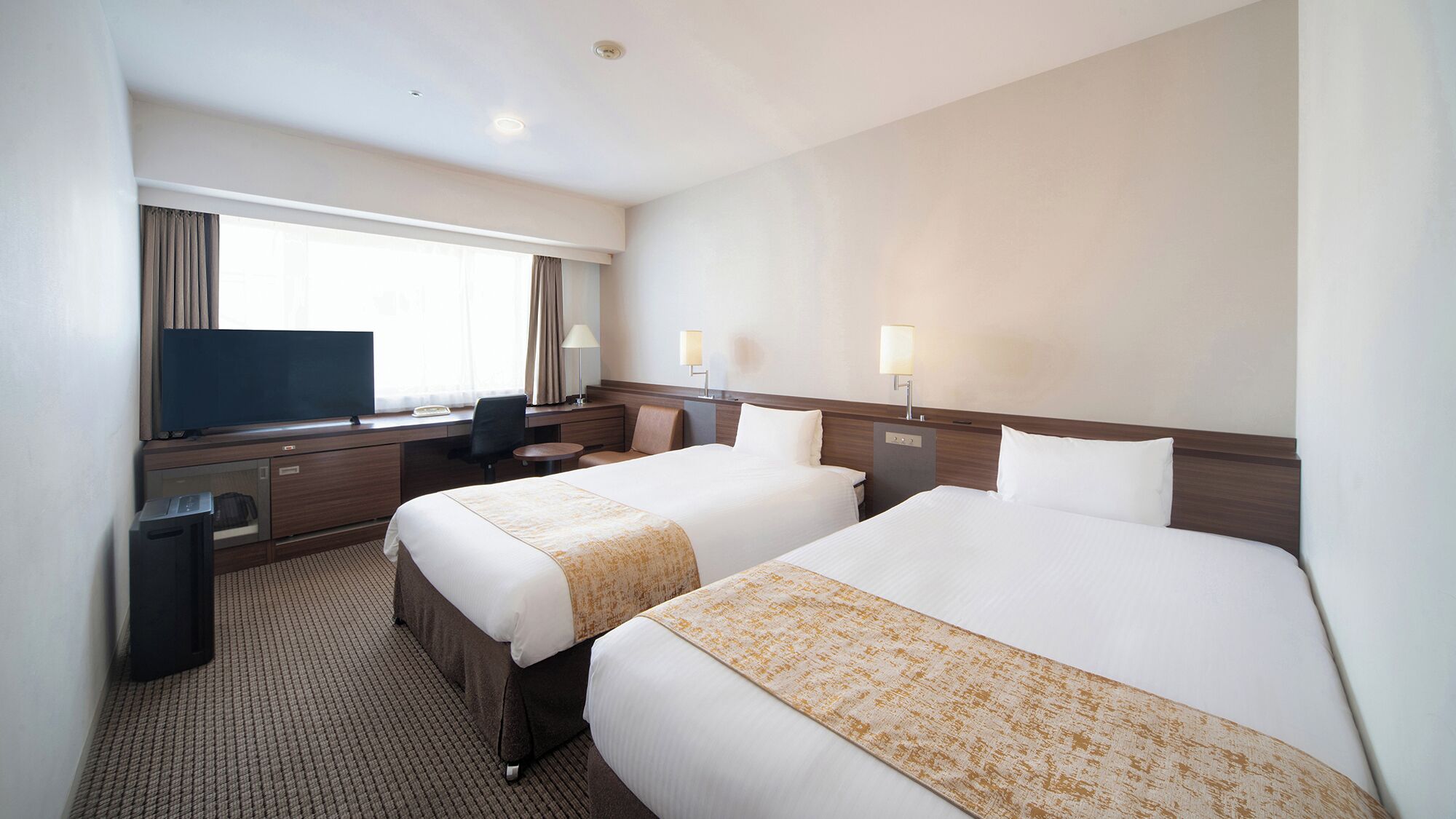 標準雙床房, 非吸煙房 | 書桌、遮光布/窗簾、熨斗/熨衣板、免費無線上網