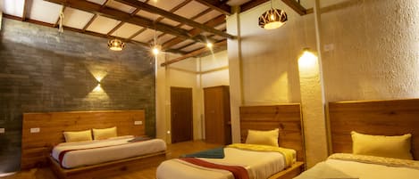Economy Double or Twin Room, Non Smoking | 1 bedroom, desk, laptop workspace, free WiFi