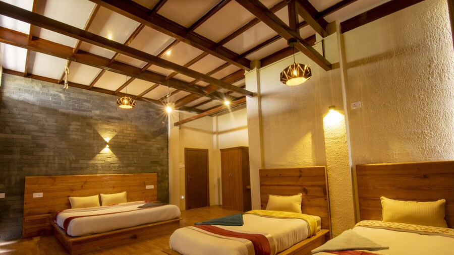 Peaceful Cottage & Cafe du Mont