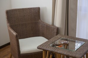 In-room safe, desk, blackout drapes, soundproofing - Hotel Patina Ishigakijima (Ishigaki)