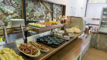 Desayuno buffet incluido todos los días