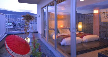 Hana Hotel
