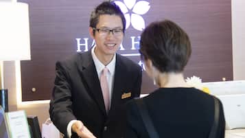 Check-in/check-out kiosk