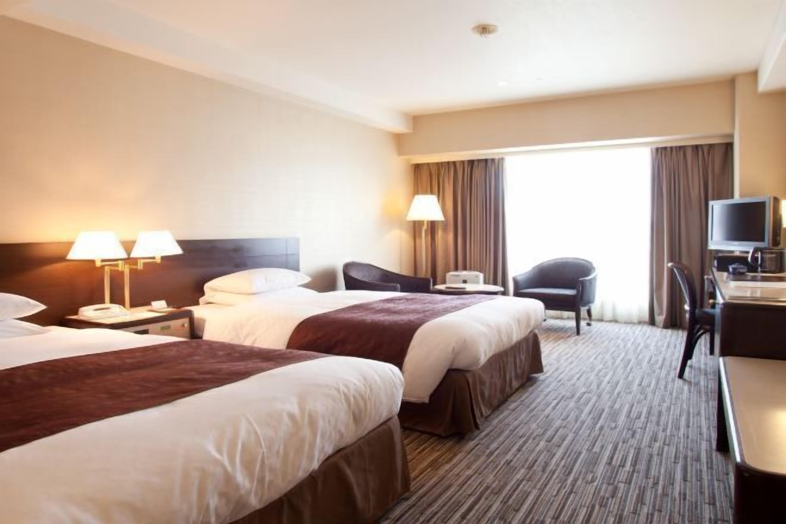 Daunenbettdecken, Zimmersafe, individuell dekoriert