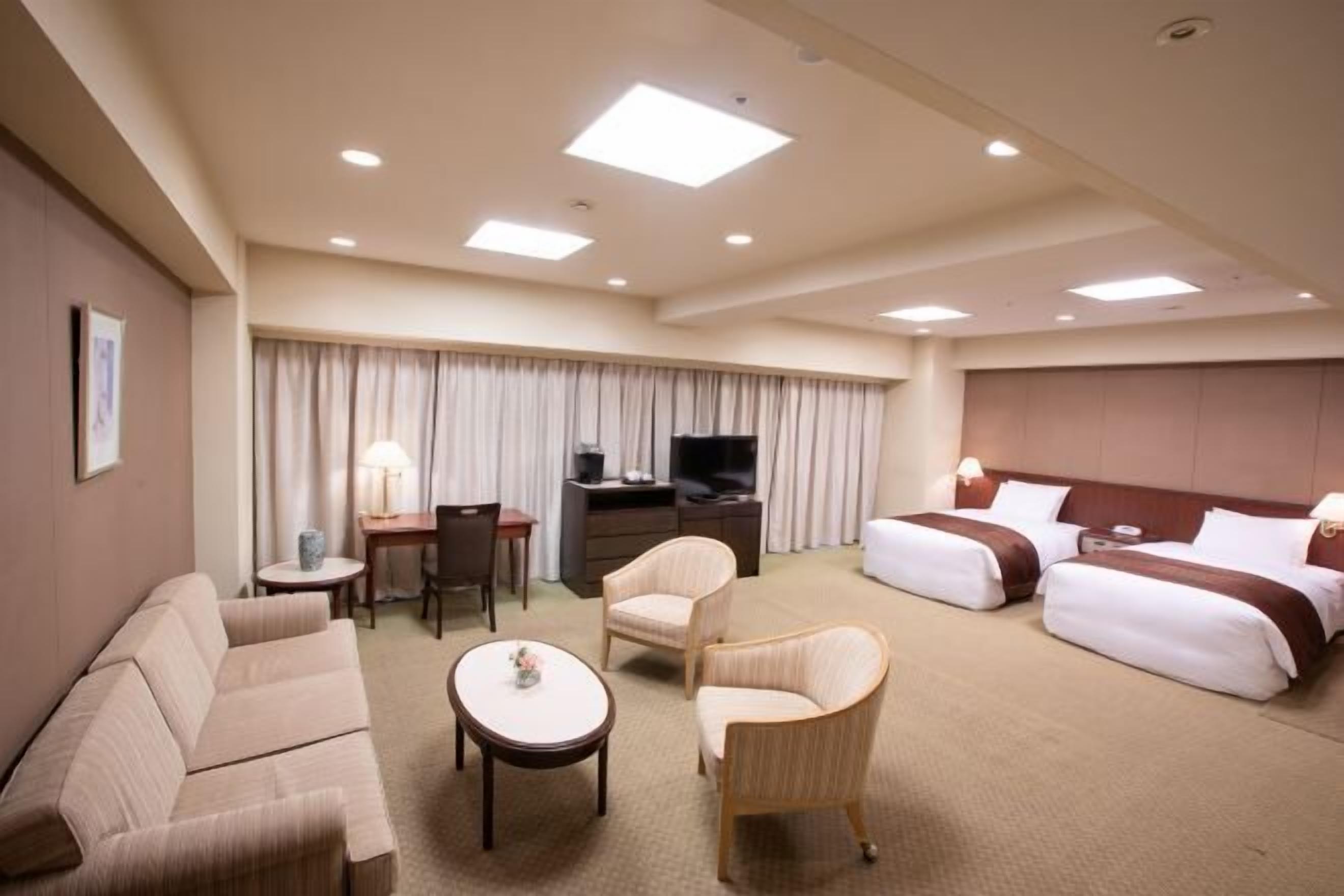 Daunenbettdecken, Zimmersafe, individuell dekoriert