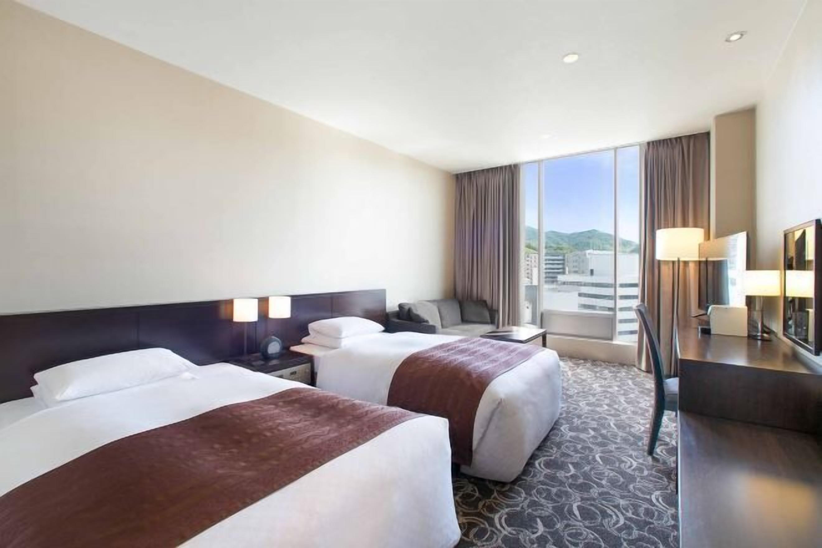 Daunenbettdecken, Zimmersafe, individuell dekoriert