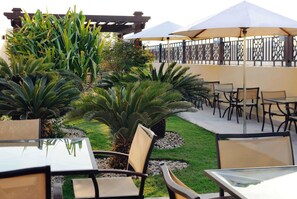 Exterior - Movenpick Hotel Apartments Al Mamzar Dubai (Dubai)