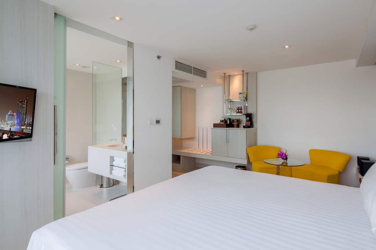 1 bedroom, minibar, in-room safe, desk