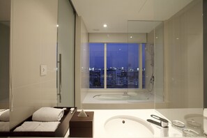 Minibar, in-room safe, desk, blackout curtains